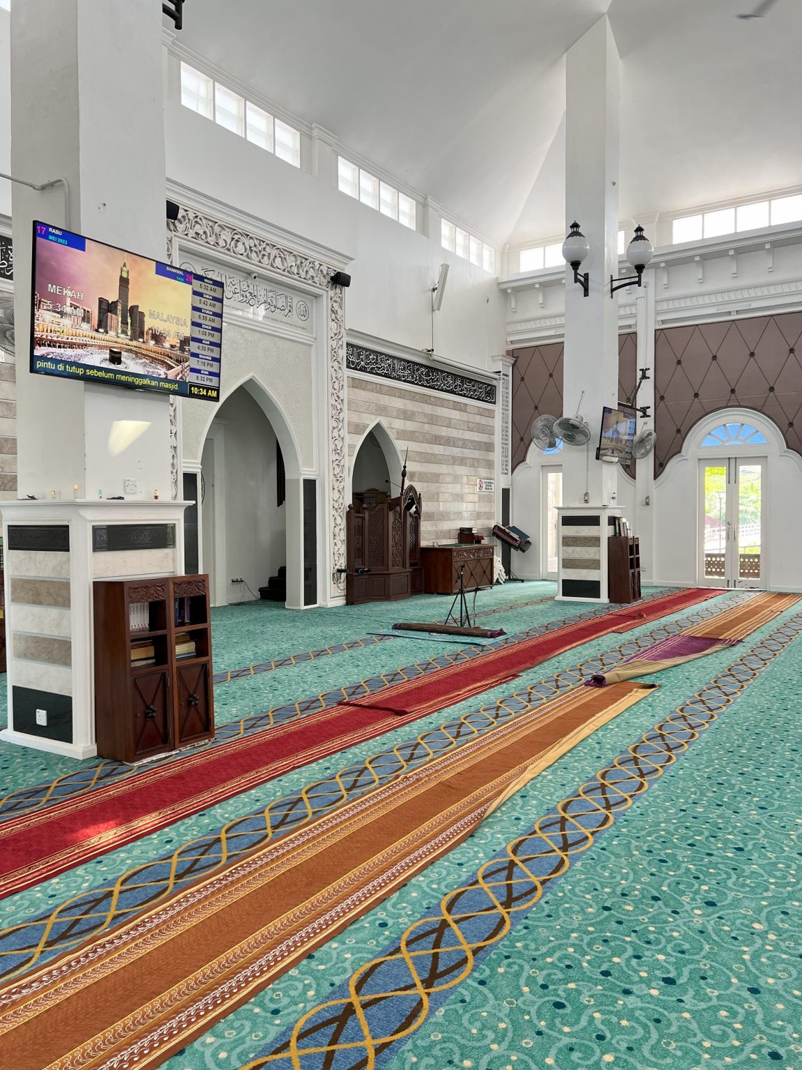 Perhentian Mosque: how to go, how much, when, which island?